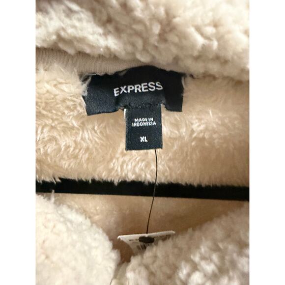 Express Sherpa Teddy Zip Jacket Beige Faux Fur Fleece Coat XL NWT Minimalist - Picture 3 of 6